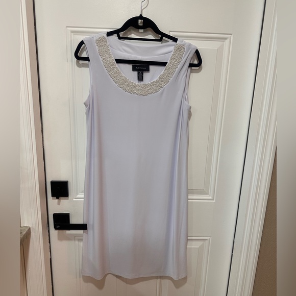 R&M Richard’s 2 piece dress
White size 8 - Picture 4 of 8